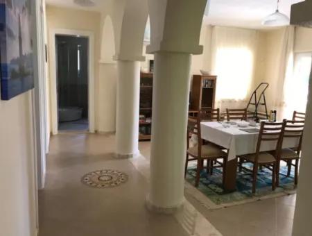 Akkaya Taşlıburunda Kiralık Villa