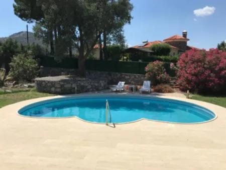Akkaya Taşlıburunda Kiralık Villa