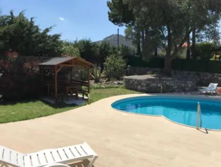 Akkaya Taşlıburunda Kiralık Villa