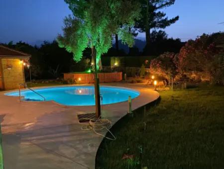 Akkaya Taşlıburunda Kiralık Villa
