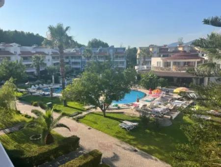 Botanik Garden Sitesinde 3+1 Satılık Çatı Dubleksi
