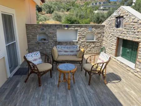 Dev Fırsat!! 5.550M2 Arsa İçerisinde Doğa Harikası 4+1 Satılık Villa