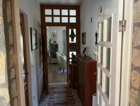 Dev Fırsat!! 5.550M2 Arsa İçerisinde Doğa Harikası 4+1 Satılık Villa