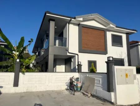Dalaman Karaçalı Da Oturuma Hazır Satılık İkiz Villalar