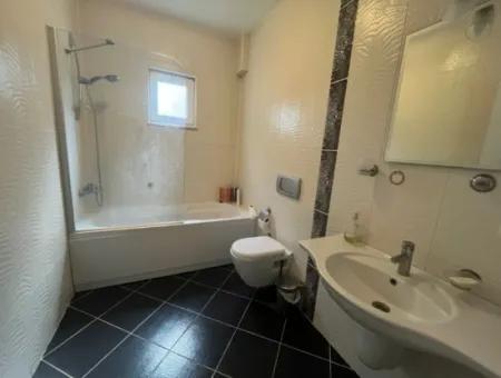 Dalaman Akkaya Vadisinde Muhteşem Mimarisiyle Satılık 5+2 Villa