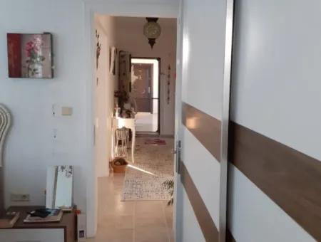Dalaman Günlüklü Sitesin De Havuzlu Satılık Daire