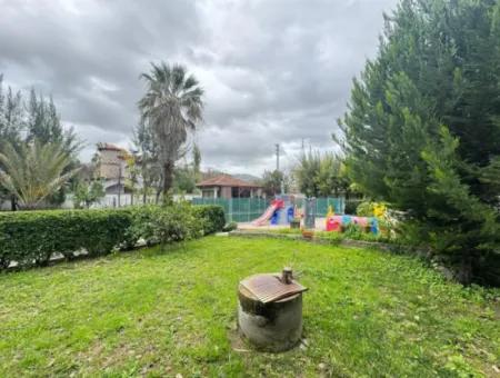 Dalaman Altıntas Mah. Kaçırılmayacak Konumda 4+1 Müstakil Villa