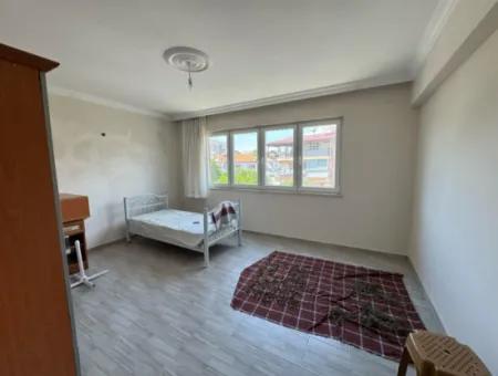 Dalaman Altıntas Mah. Satılık 4+1 Müstakil Villa