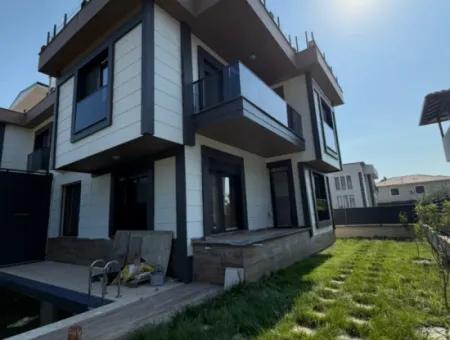 Dalaman Karaçalı Da Satılık 4+1 İkizvilla