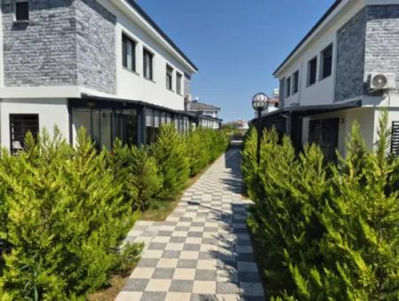 Dalaman Karaçalı Mah. Site İçerisinde Satılık 3+1 Villa