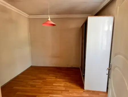 Dalaman Kayadibi Köyün De 5 Dönüm İçerisin De Evi Olan Tarla Satılık