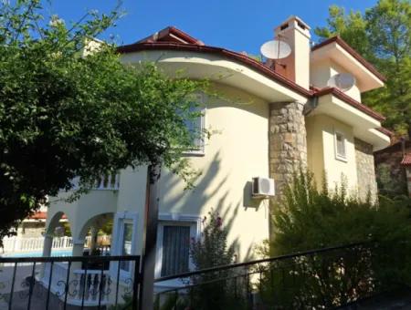Dalaman, Akkaya Vadisi - Şık 4 Yataklı Villa